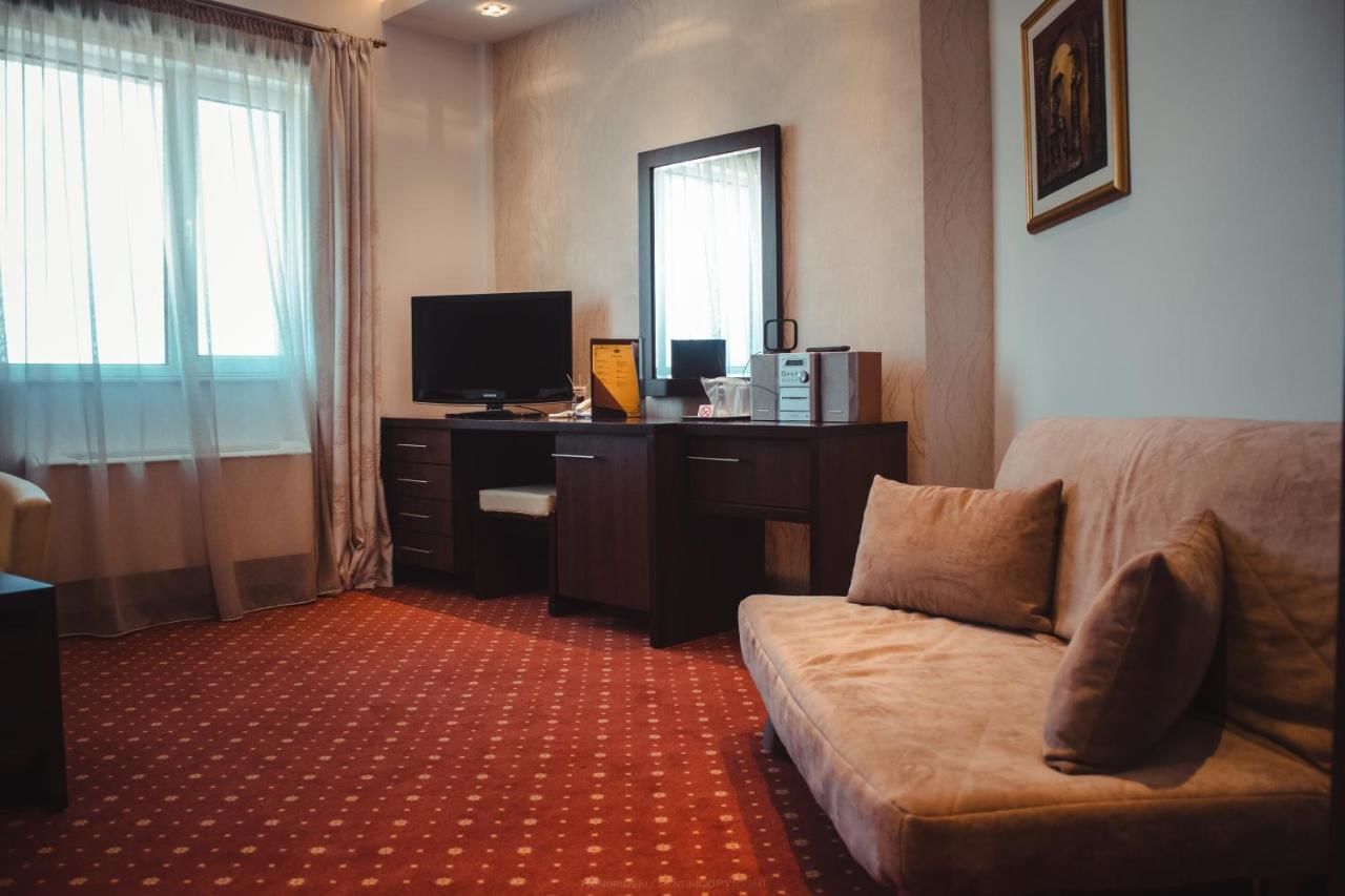 Отель Celly Hotel Питешти-21